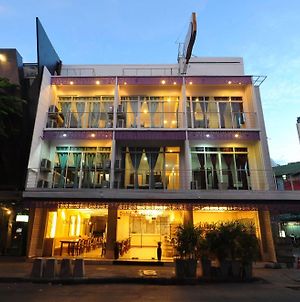 Orchid Hostel Μπανγκόκ Exterior photo