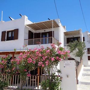 Studios Petros Naxos City Exterior photo