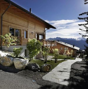 Crans Luxury Lodges Exterior photo