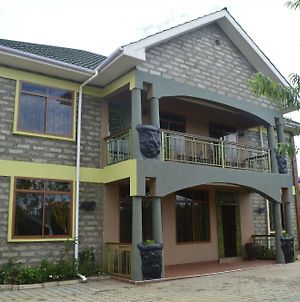 Korona Villa Lodge Αρούσα Exterior photo