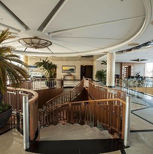 Sun Cruise Resort And Yacht Κανγκούνγκ Exterior photo