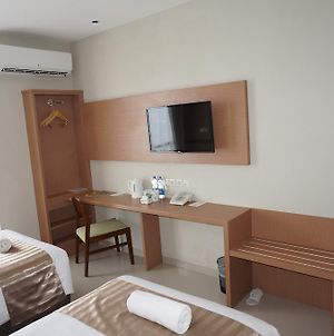 Loji Hotel Solo Room photo