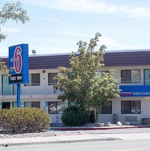 Motel 6 Reno Livestock Events Center Exterior photo