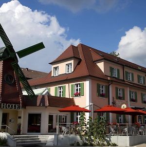 Hotel Restaurant Zur Windmuhle Άνσμπαχ Exterior photo