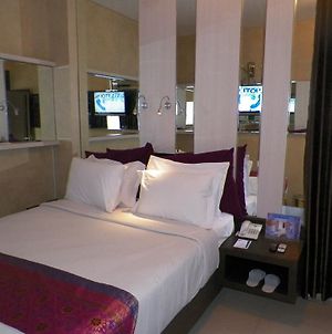 Latief Inn Hotel Μπαντούνγκ Room photo