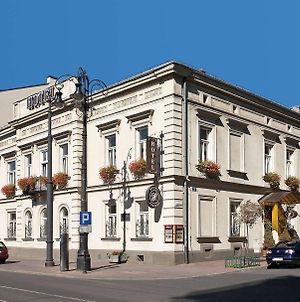 Fortuna Hotel Krasków Exterior photo