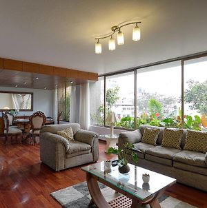 Departamento En San Isidro, Lima Διαμέρισμα Exterior photo