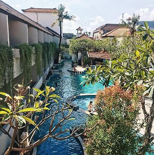 Kuta Lagoon Resort And Pool Villas Μπαλί Exterior photo