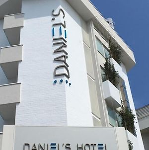 Hotel Daniel'S Fronte Mare Ριτσόνε Exterior photo
