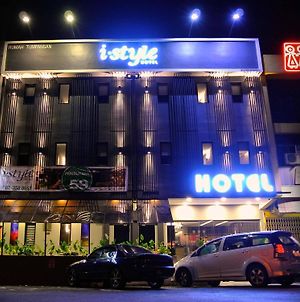 I-Style Hotel Τζόχορ Μπάχρου Exterior photo
