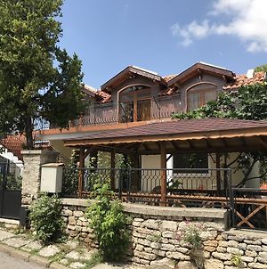 Guest House Yoanna Μπαλτσίκ Exterior photo