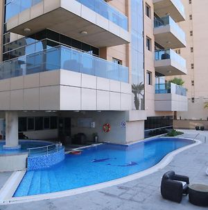 Tulip Creek Hotel Apartments Ντουμπάι Exterior photo