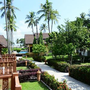 Phuket Siray Hut Ξενοδοχείο Ratsada Exterior photo