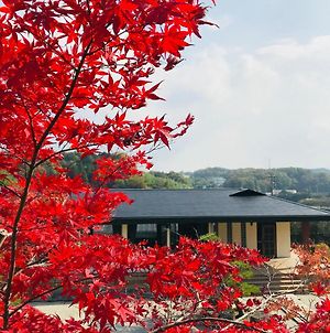Nara Japanese Garden Villa Exterior photo