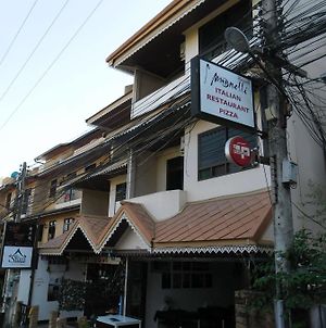 Siam House Hotel Pattaya Exterior photo
