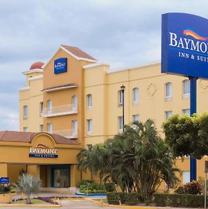 Baymont By Wyndham Lazaro Cardenas Ξενοδοχείο Exterior photo