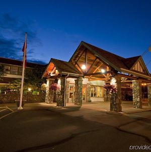 Best Western Plus Emerald Isle Hotel Sidney Exterior photo