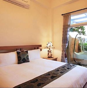 Cao Hai Tong Seaview Bed And Breakfast Hualien City Exterior photo