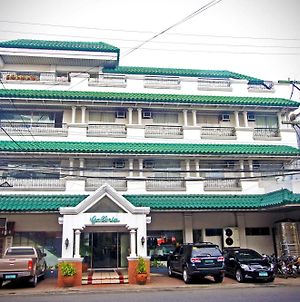 Hotel Galleria Davao City Exterior photo