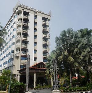 Eagle Bay Hotel Λανγκάουι Exterior photo