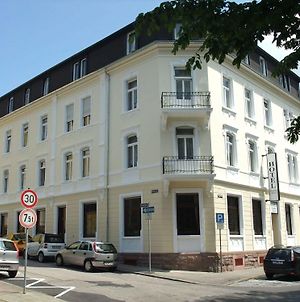 Hotel Deutscher Kaiser Μπάντεν-Μπάντεν Exterior photo