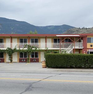Maple Leaf Motel Inn Towne Osoyoos Exterior photo