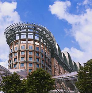 Resorts World Sentosa - Hotel Michael Σιγκαπούρη Exterior photo