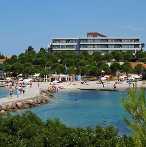 All Suite Island Hotel Istra Ρόβινι Exterior photo