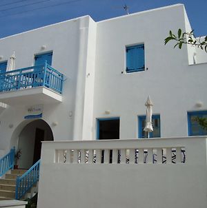Vakhos Island Ξενοδοχείο Αγία Άννα Exterior photo
