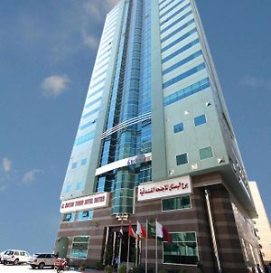 Al Bustan Tower Hotel Suites Σάρτζα Exterior photo
