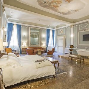 Corte Realdi Luxury Rooms Βερόνα Exterior photo
