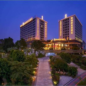 Shenzhen Baoan - Shajing Kirin Parkview Hotel Exterior photo