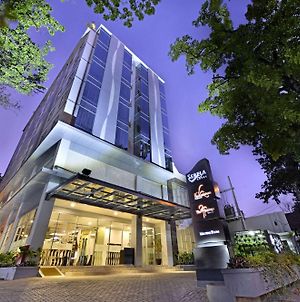 Serela Cihampelas By Kagum Hotels Μπαντούνγκ Exterior photo