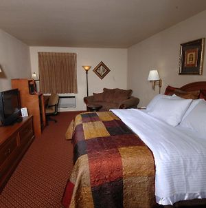 All American Inn & Suites Μπράνσον Room photo