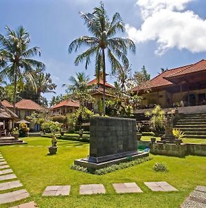 Hotel Villa Ubud Exterior photo