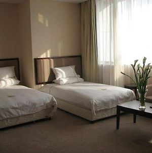 Days Hotel International Χανγκζού Room photo