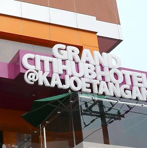 Grand Citihub Hotel @Kajoetangan Μαλάνγκ Exterior photo