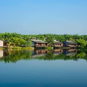 Mangala Resort And Spa - All Villa Κουαντάν Exterior photo