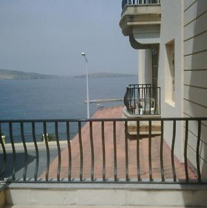 The Mediterranea Hotel & Suites Σεντ Πόλς Μπέι Exterior photo