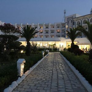 Palmyra Holiday Resort & Spa - Families Only Μοναστίρ Exterior photo