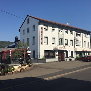 Hosser'S Hotel Restaurant Idar-Oberstein Exterior photo