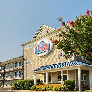 Motel 6-Fayetteville, Nc - Fort Bragg Area Exterior photo