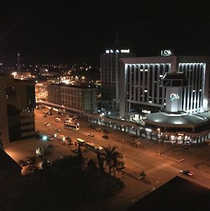 Djeug'Appart Hotel Yaoundé Exterior photo