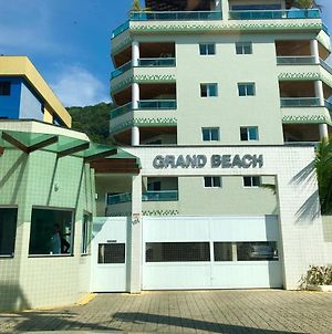 Condominio Grand Beach Ubatuba Exterior photo