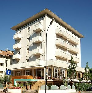 Hotel Casali Τσέρβια Exterior photo