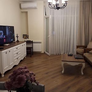 New Apartment On Gorgasali Μπατούμι Exterior photo