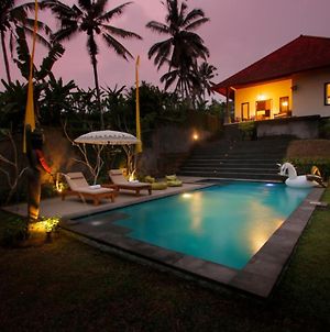 Madesimon Villa Payangan Exterior photo