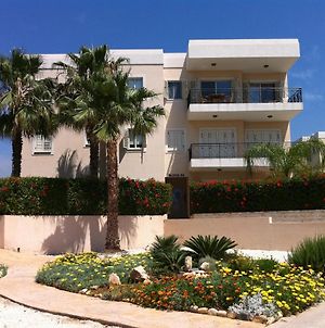 Sunny Garden Limassol Star Διαμέρισμα Exterior photo
