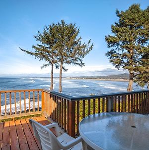 Spectacular Seaside Surf-View Home Exterior photo