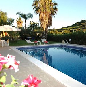 Holiday Home With Private Pool Only 500M From The Beach Trappeto  Exterior photo